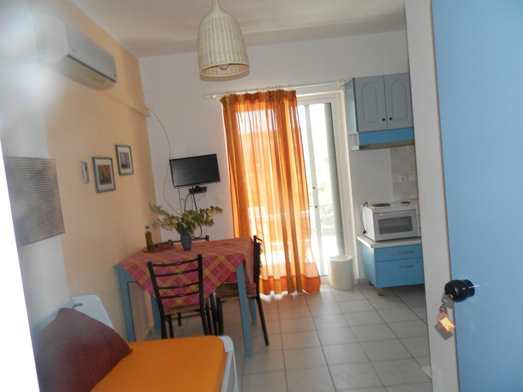 Silvi Mari Apartments Platanész Kültér fotó